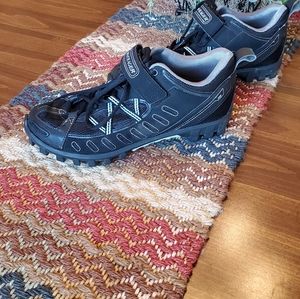 Women's Bontrager cycling shoes